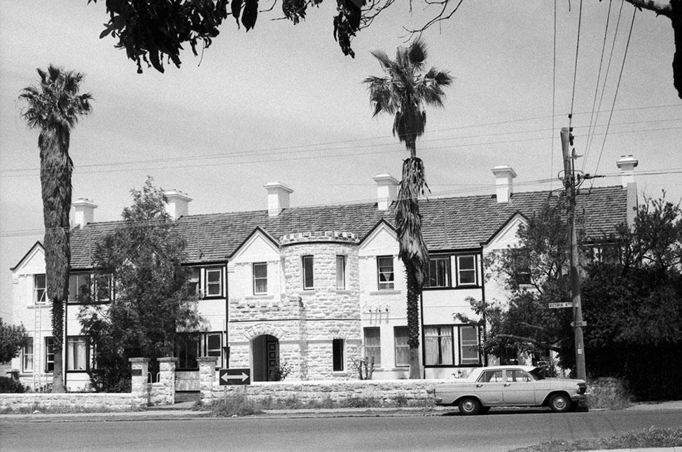 Bay View Mansions