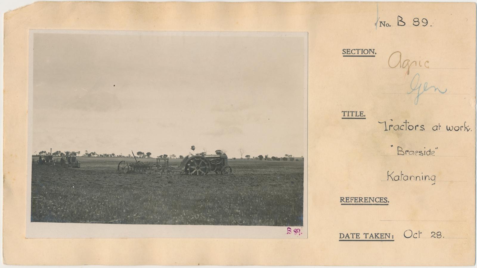 Tractors at work 'Braeside' Katanning