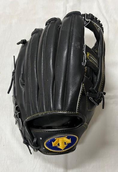 John Moore's catcher's glove with maker's logo