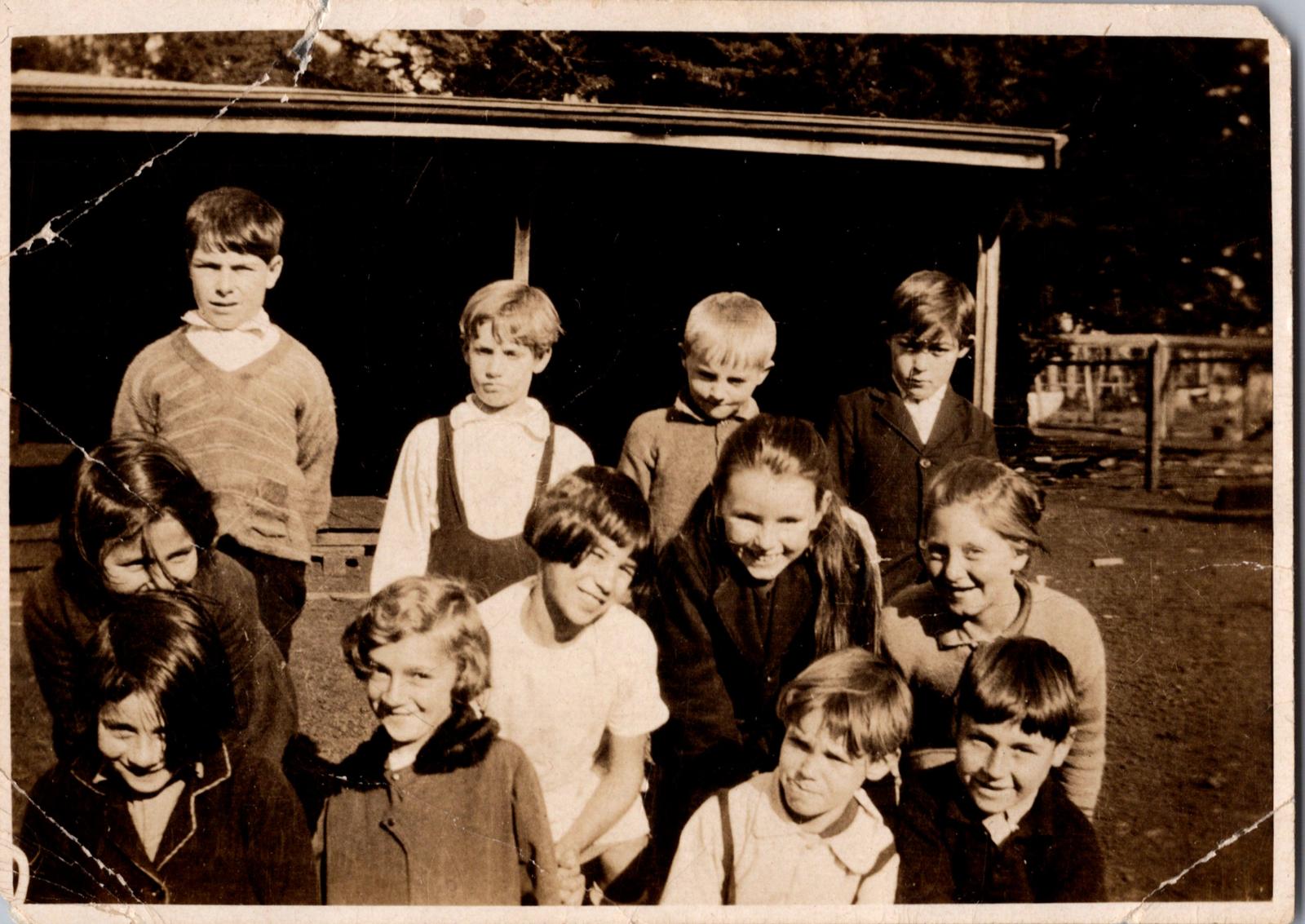 Greenbushes School Children