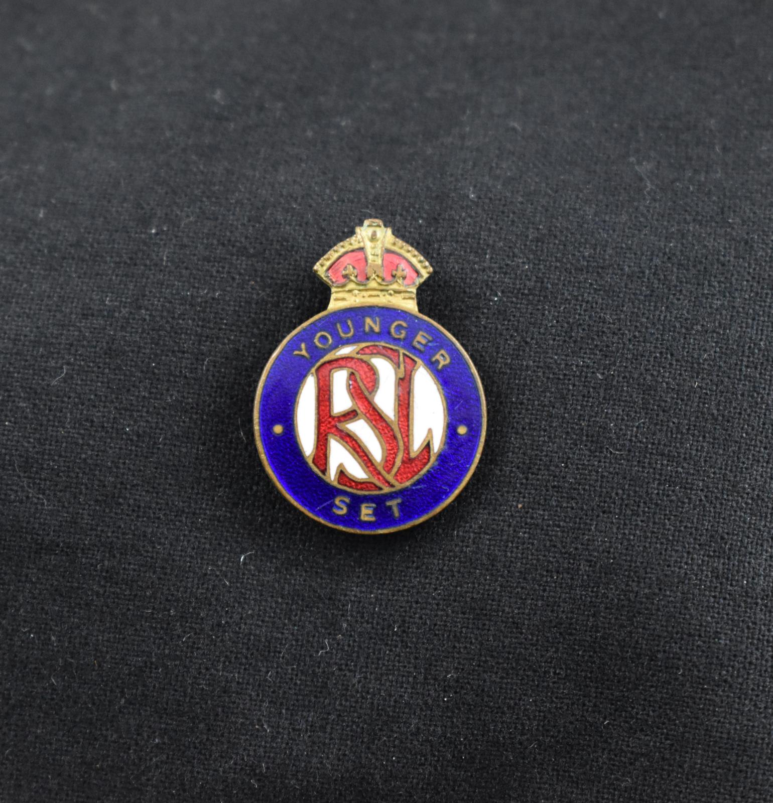 Australian Enamel “Younger Set’ RSL Badge 