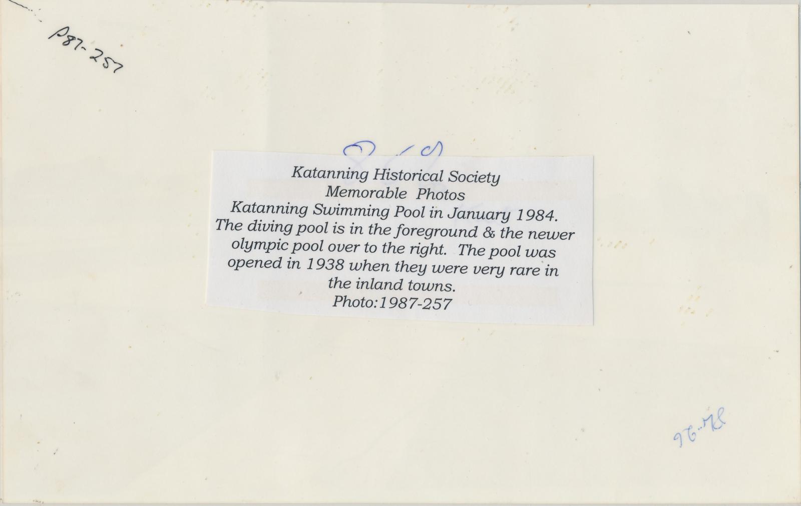 Back of photograph of Katanning Swimming Pool