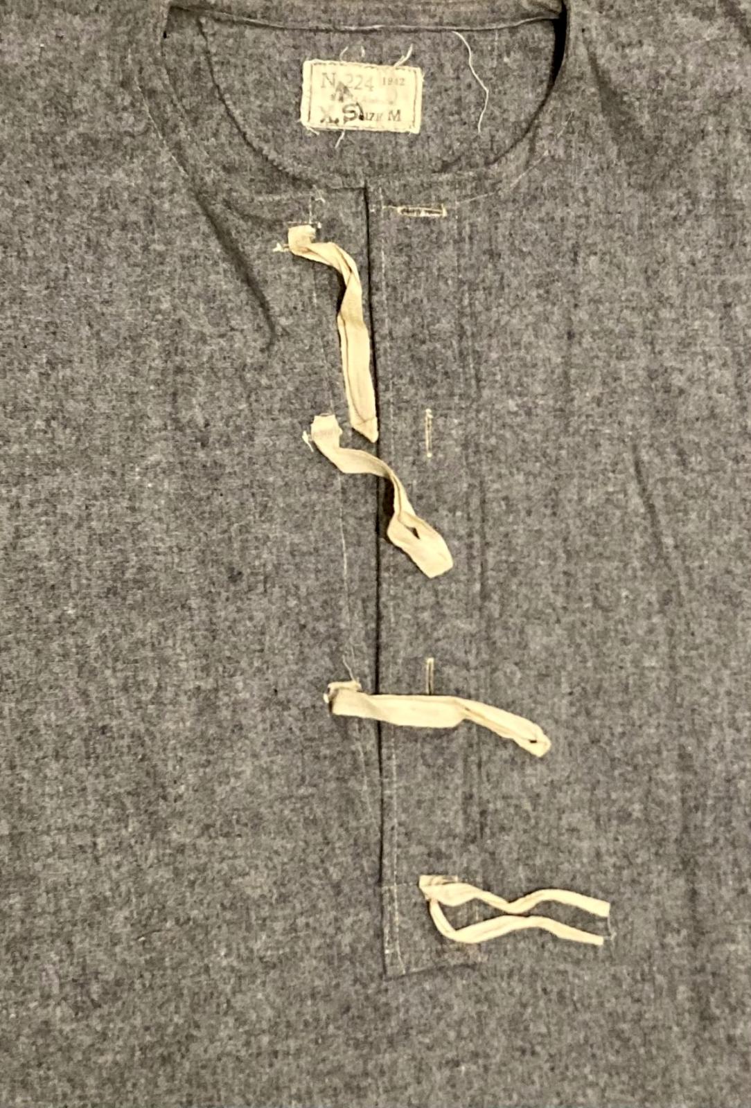 CGEF worker's woollen shirt - close up of cloth ties