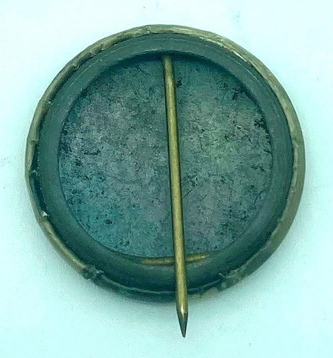 Boer War Memorial pin - reverse