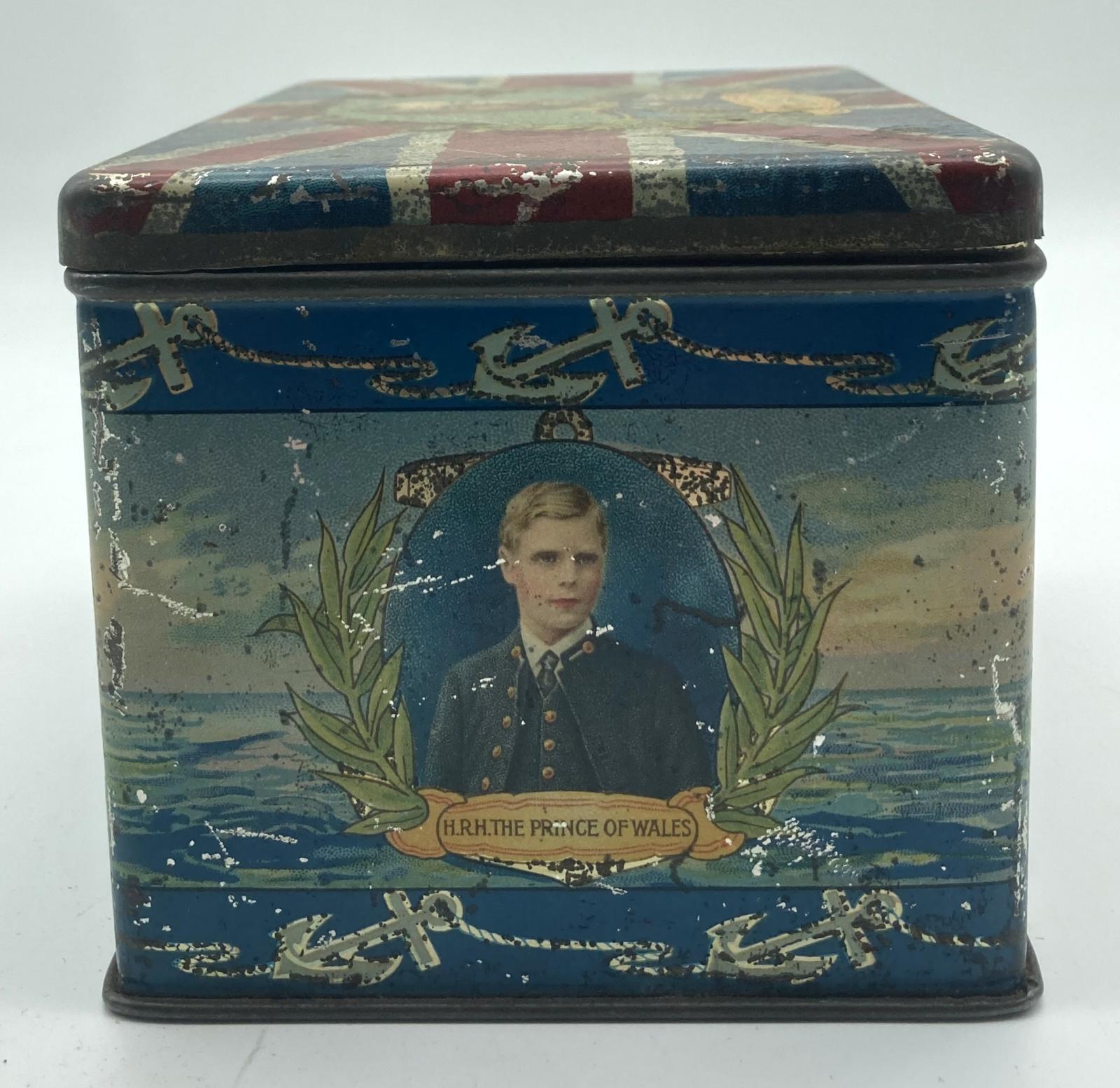 King George V 'Our Sailor King' tin with hinged lid - side view 4