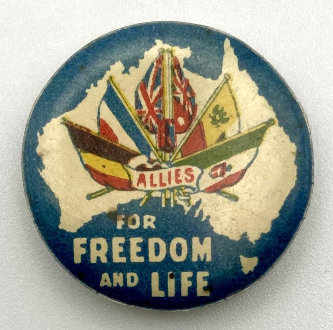 'Allies Day' fundraising button 1915