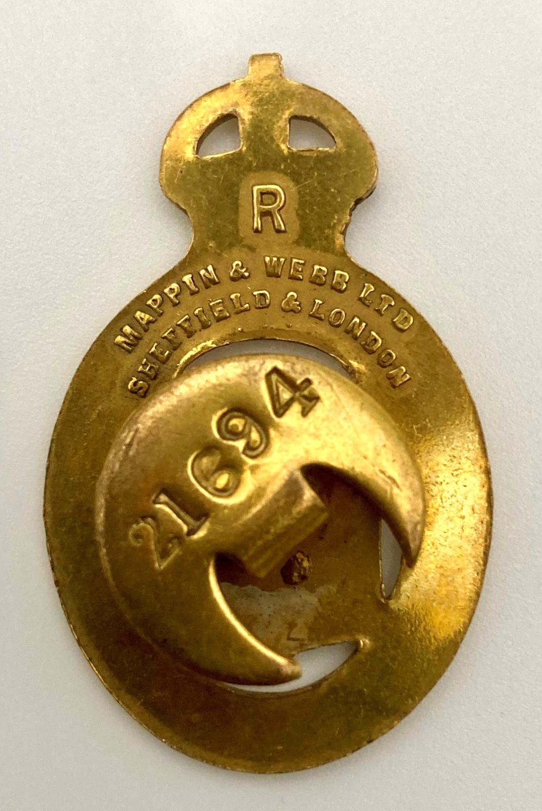 Reverse of 'On War Service 1915' Munition Workers badge - 2