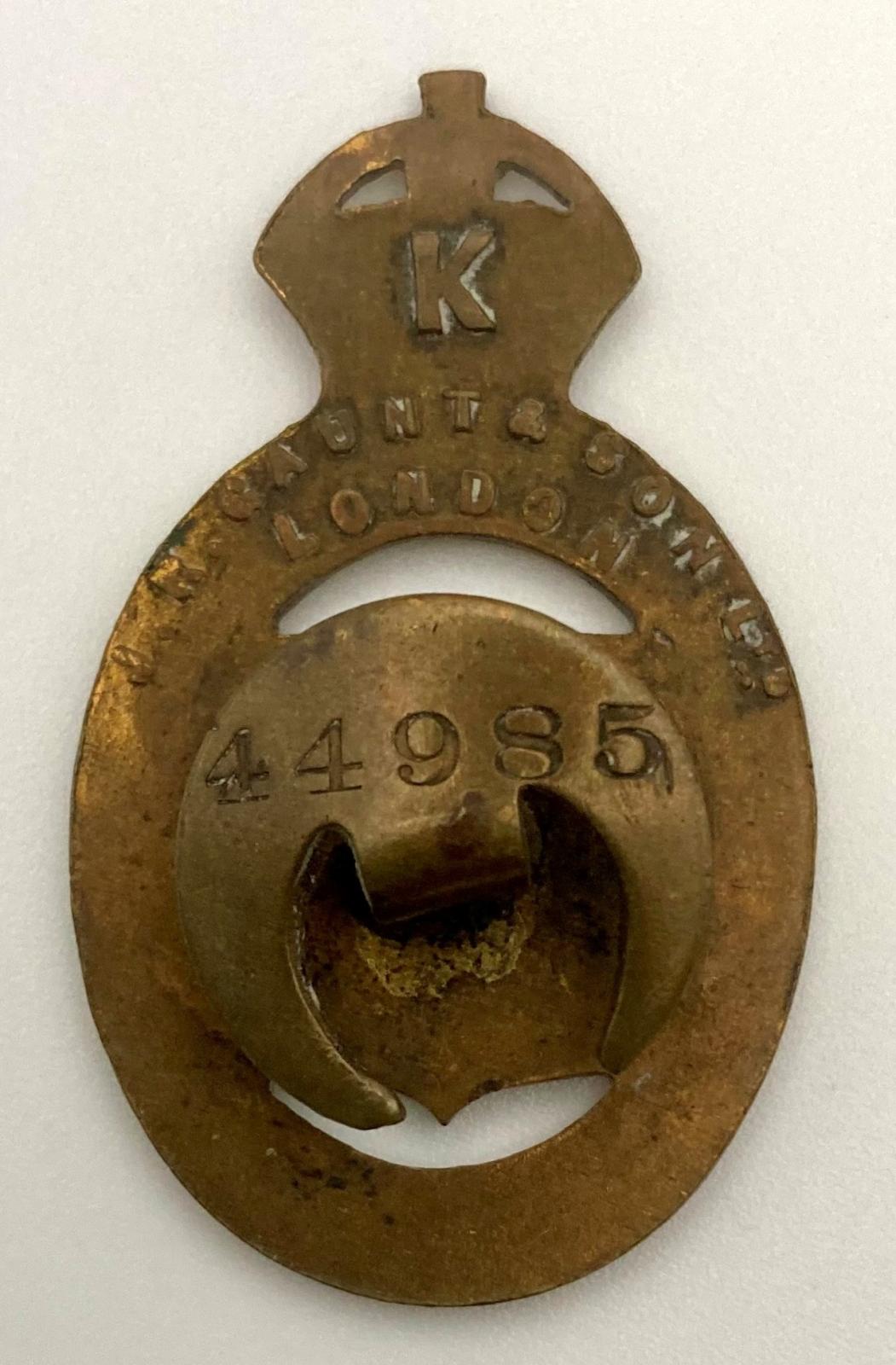 Reverse of 'On War Service 1915' Munition Workers badge - 3