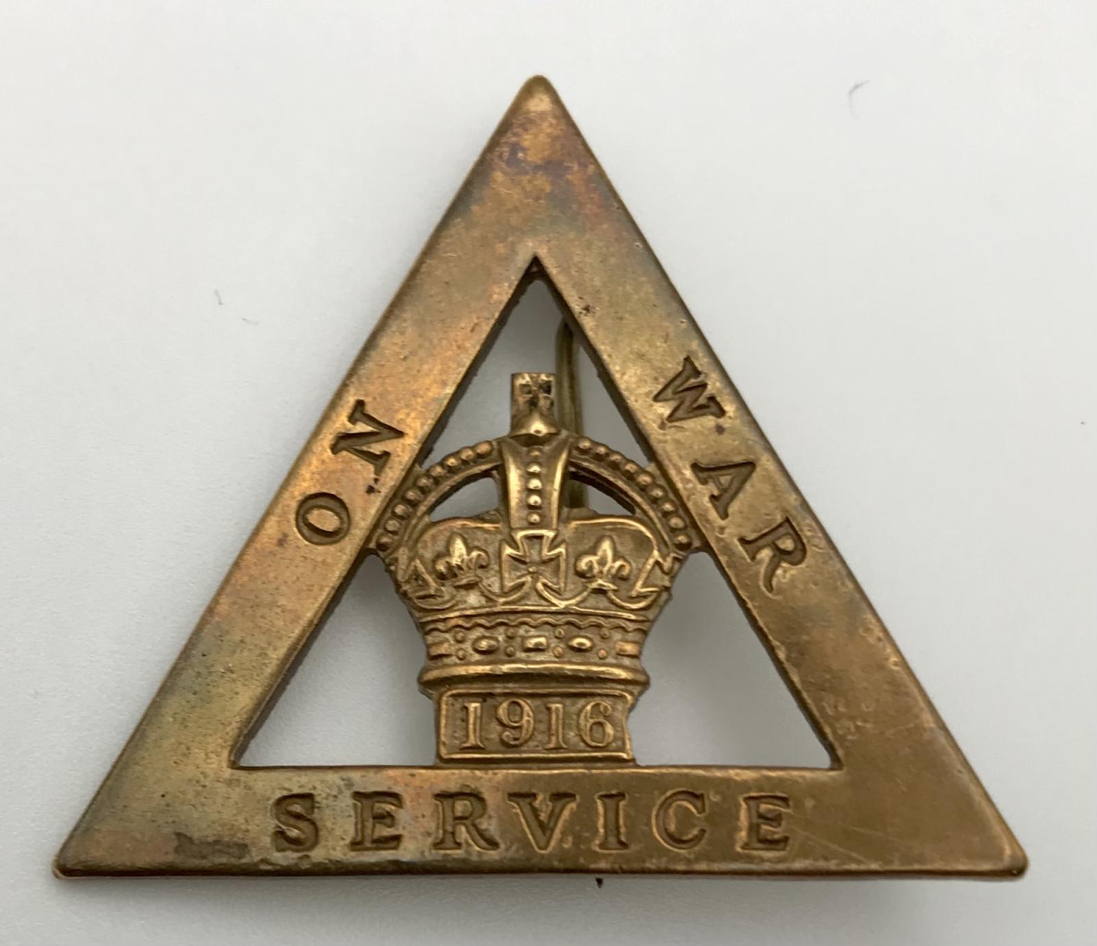 'On War Service 1916' Women's Munition Workers badge - front