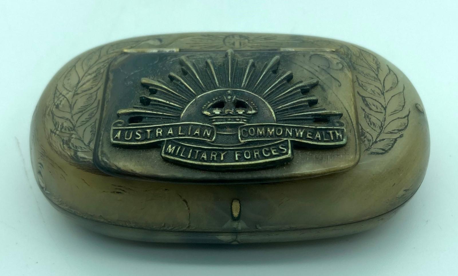 Souvenir snuff box made from horn - closed side view