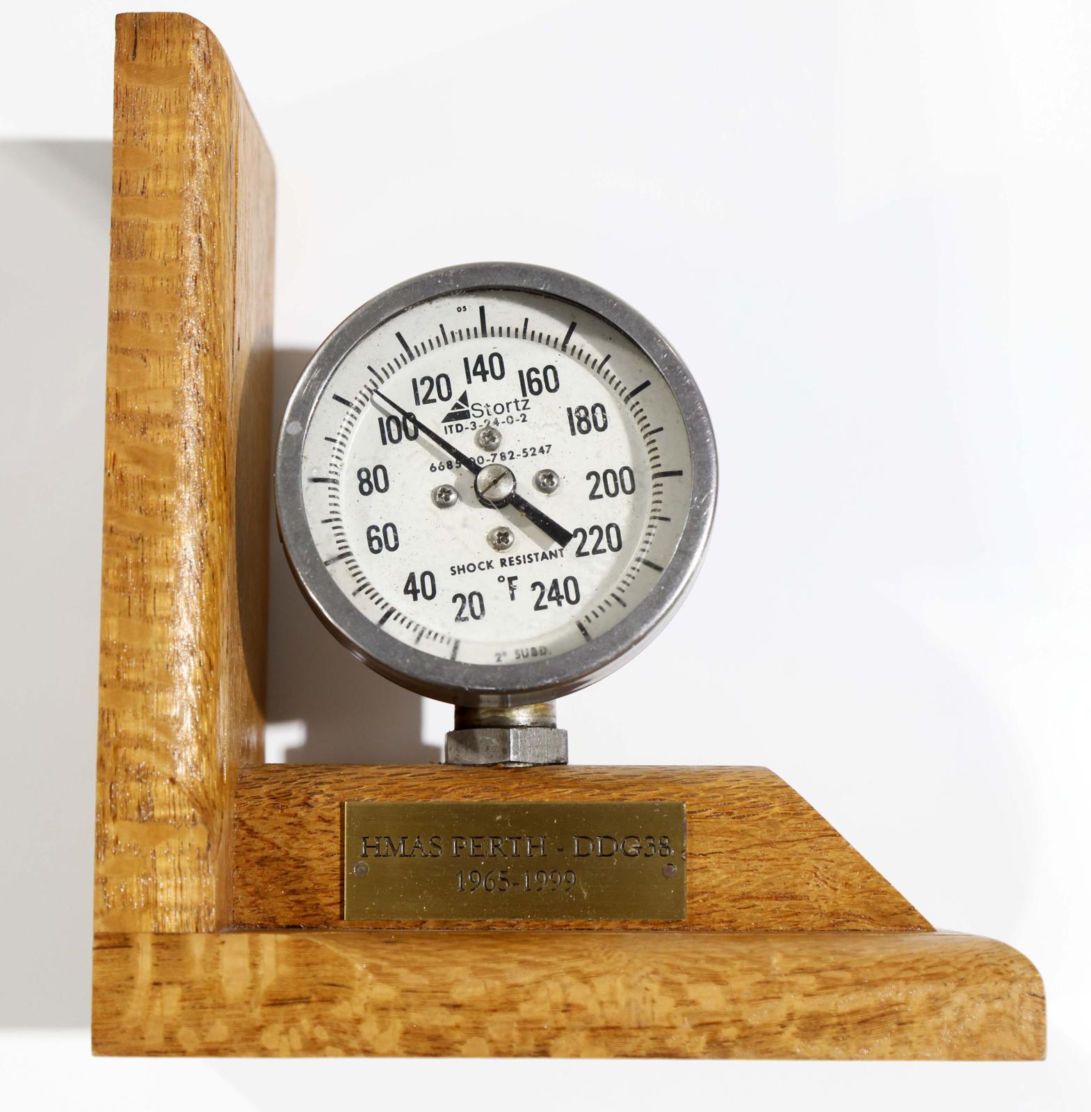 HMAS Perth (II) Temperature Gauge