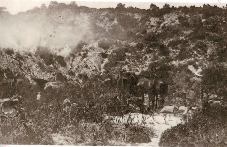 Shells-bursting-at-Gulley-Ravine