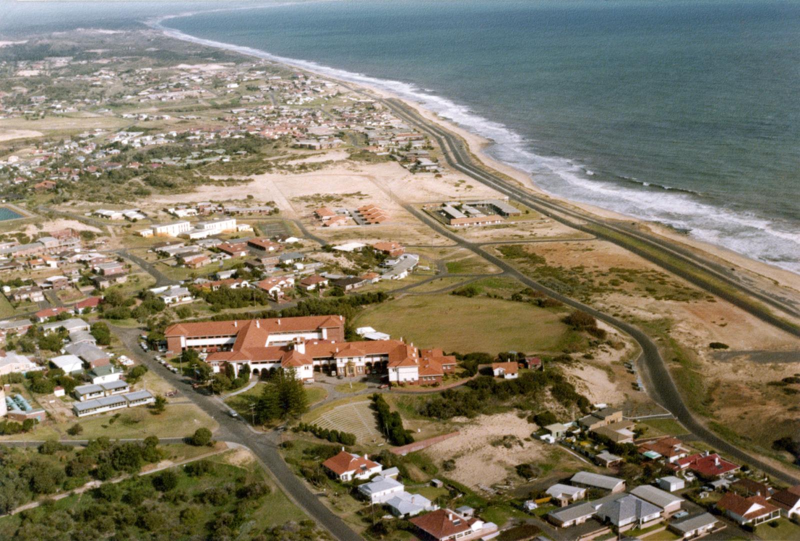 Bunbury Senior High School Source: Bunbury Senior High School 566.01