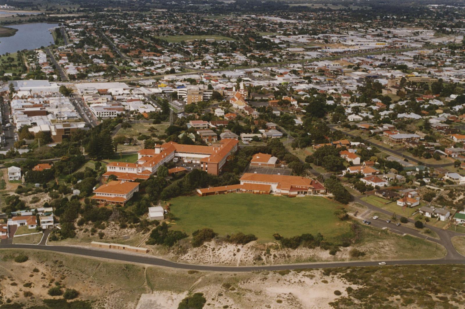 Bunbury Senior High School Source: Bunbury Senior High School 568.01