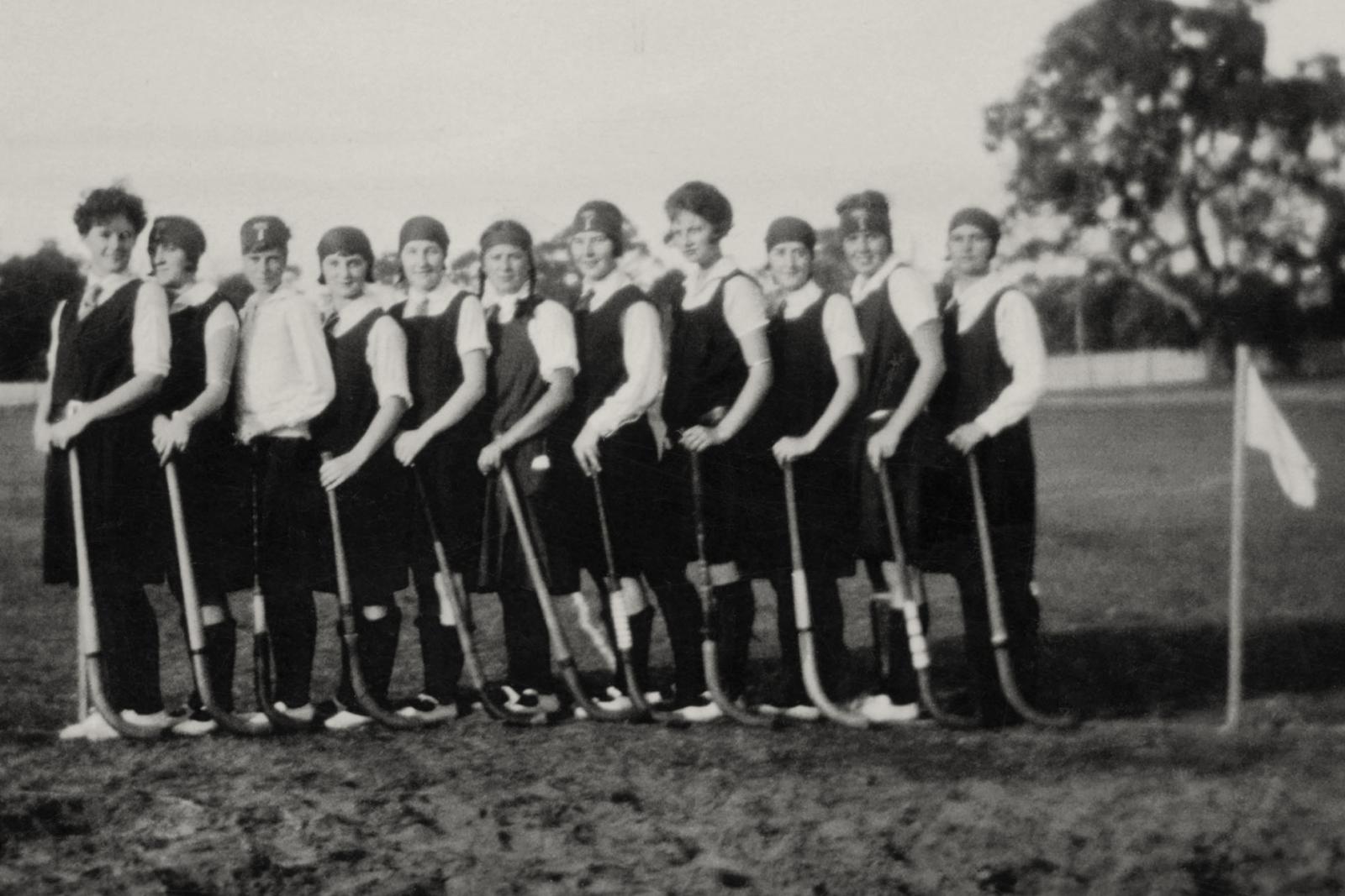 BHS Girls Hockey Team 1928