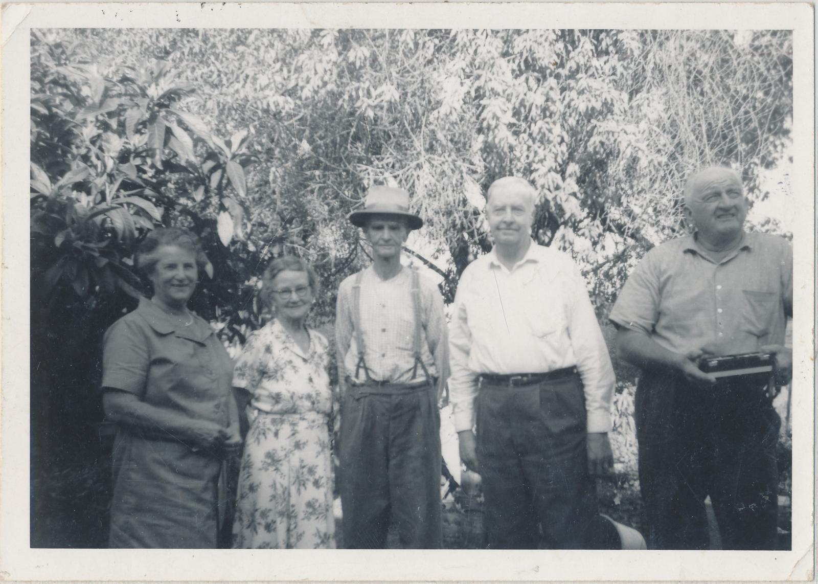 Members of the Katanning and Kojonup Historical Societies