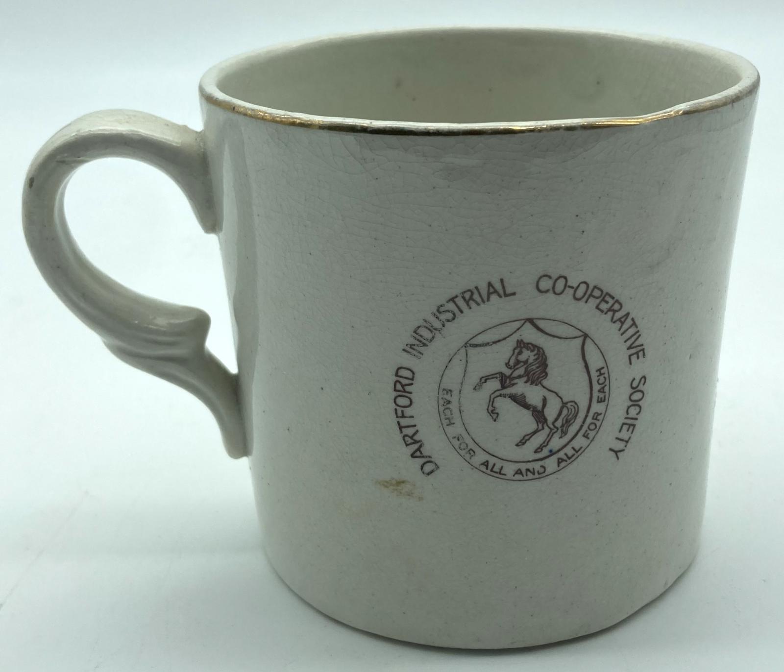 Peace Mug celebrating the end of the Great War - back view