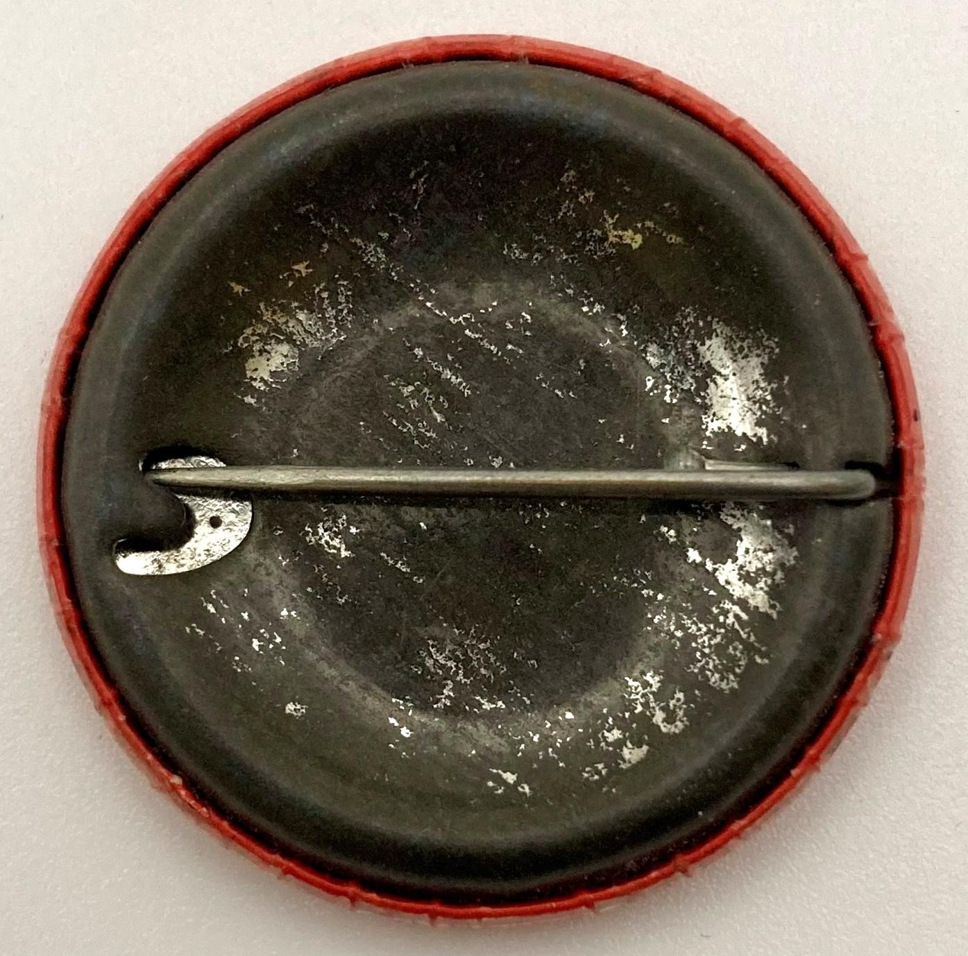 Reverse of 'Red Letter Day' fundraising button 1917