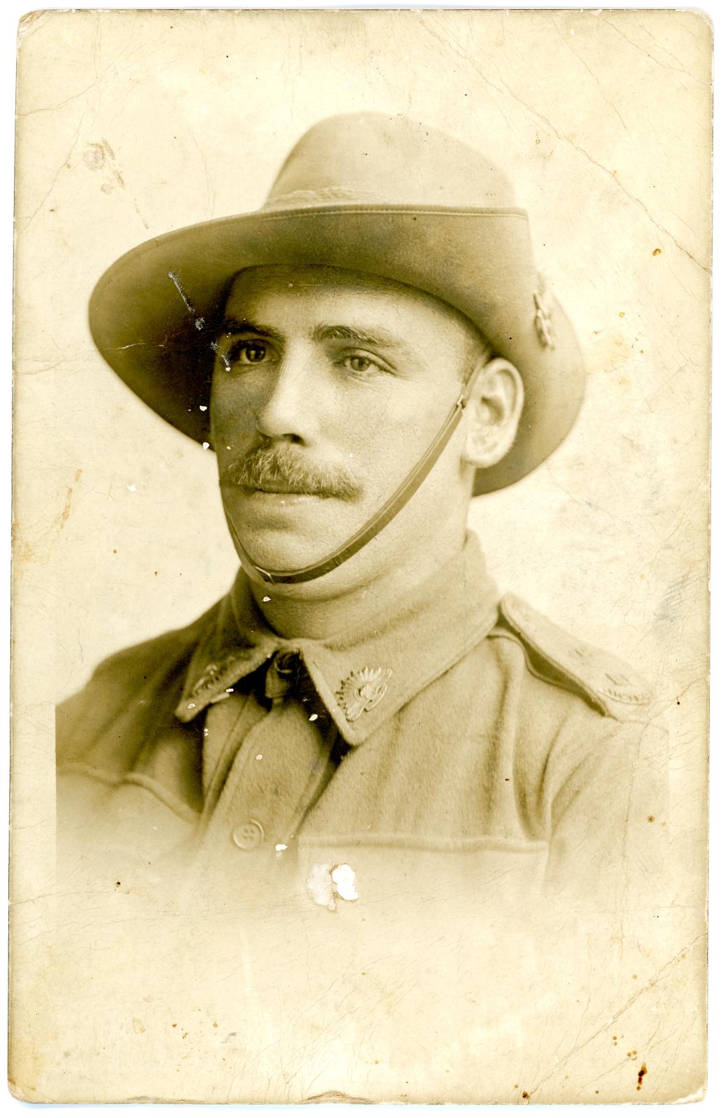 Black & White Photograph postcard of Pte. David SCOTT, 613 to his Brother Pte. Albert George SCOTT 892