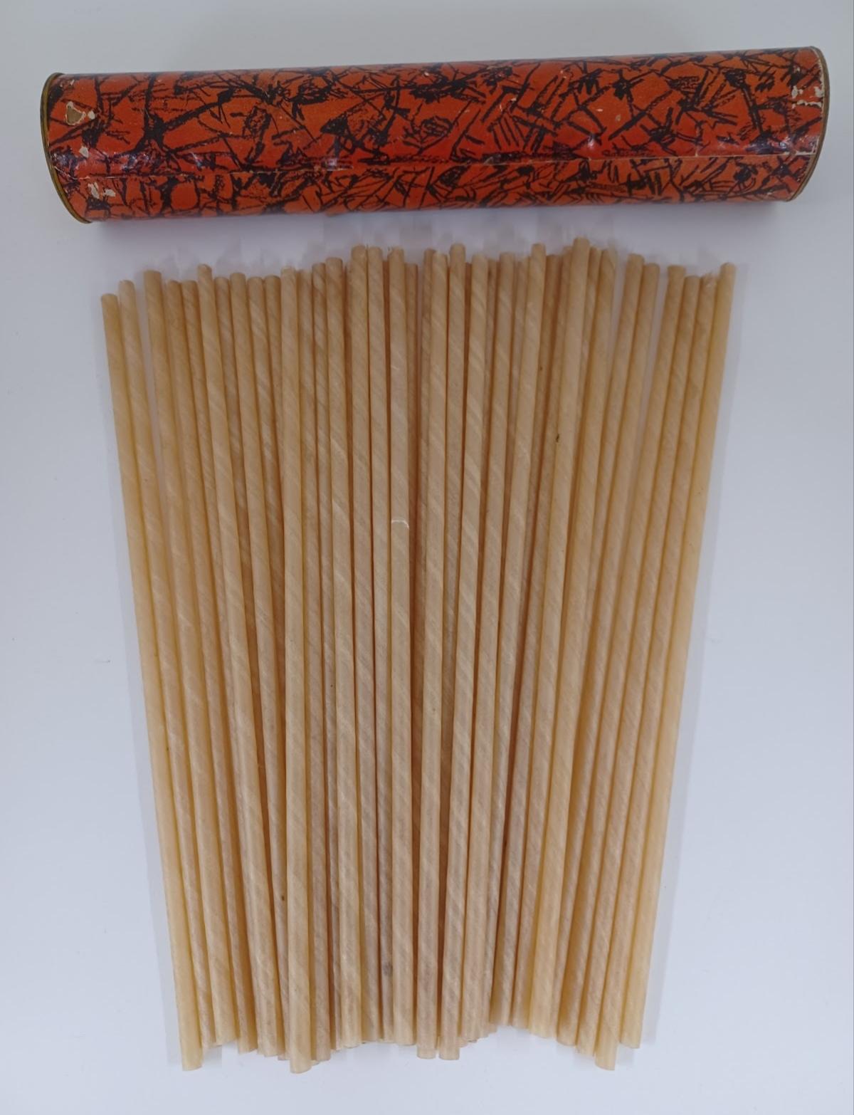 Drinking straws with container