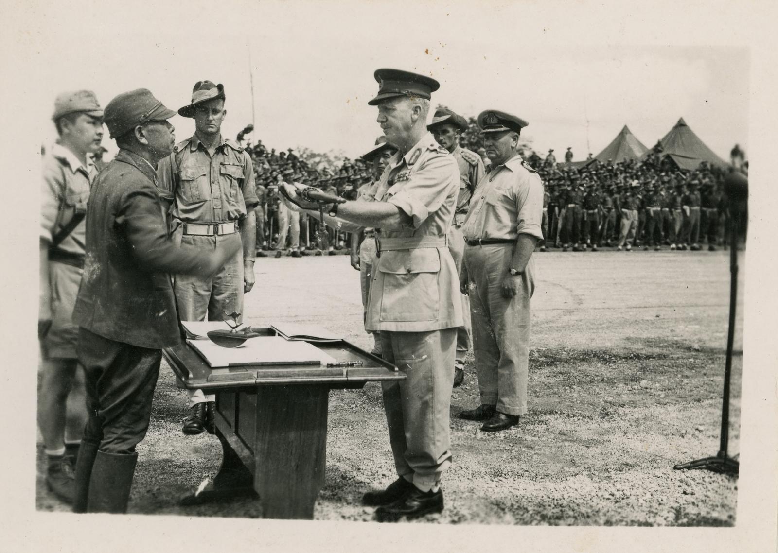Japanese surrender to Australia 1945