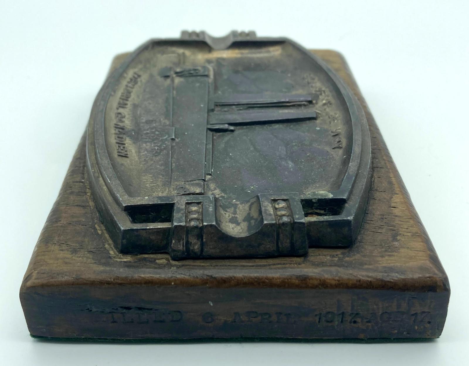 Souvenir ashtray Vimy War Memorial - side view 1