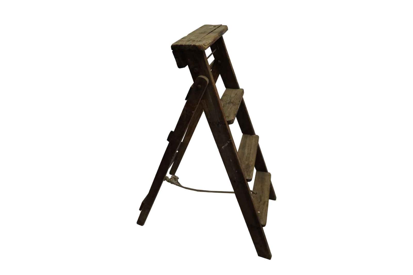 Mercycare-Wooden Ladder