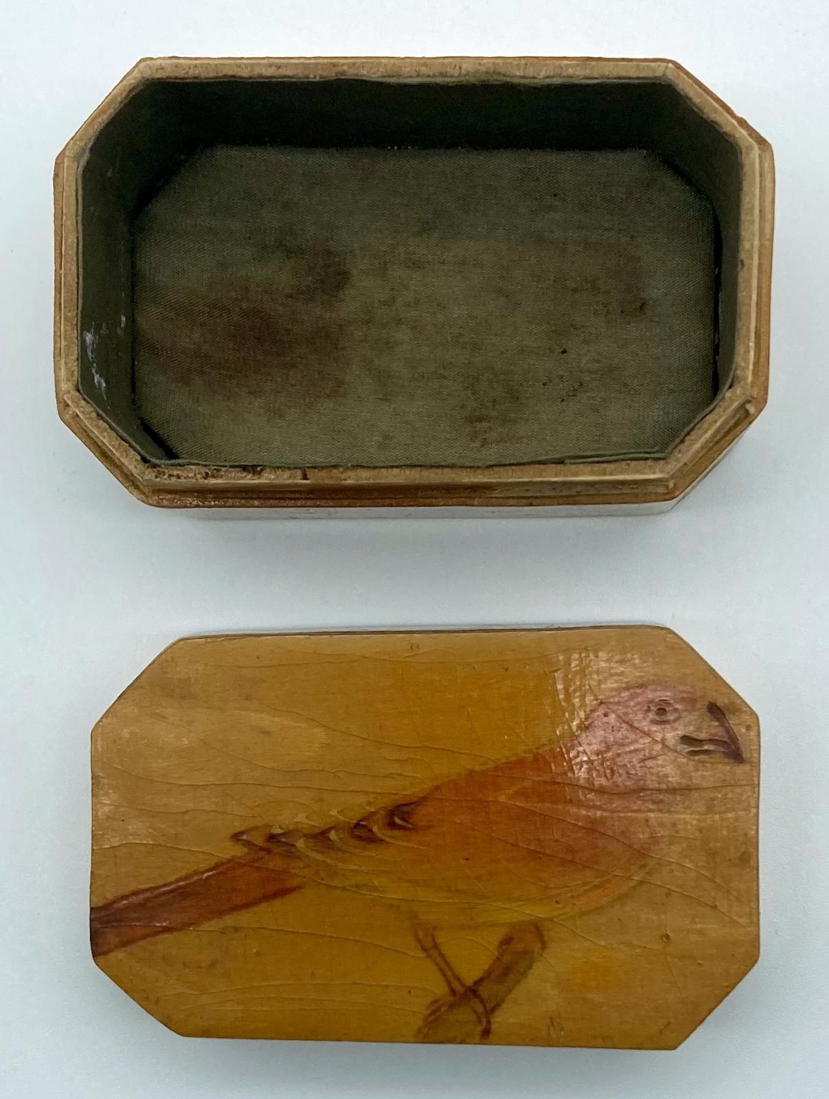 Lacquered timber box with bird motif - lid removed