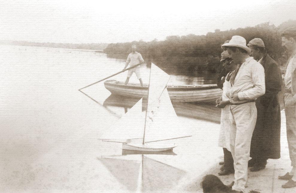 Model Boat