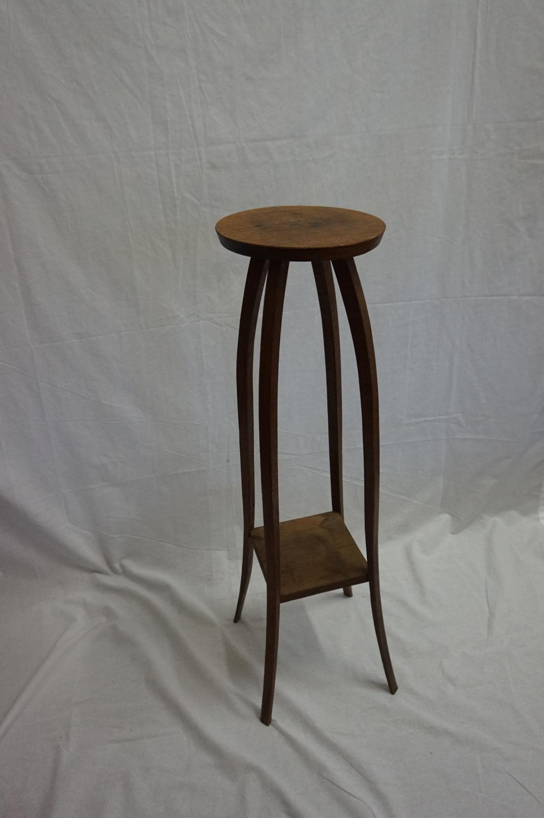Timber pedestal