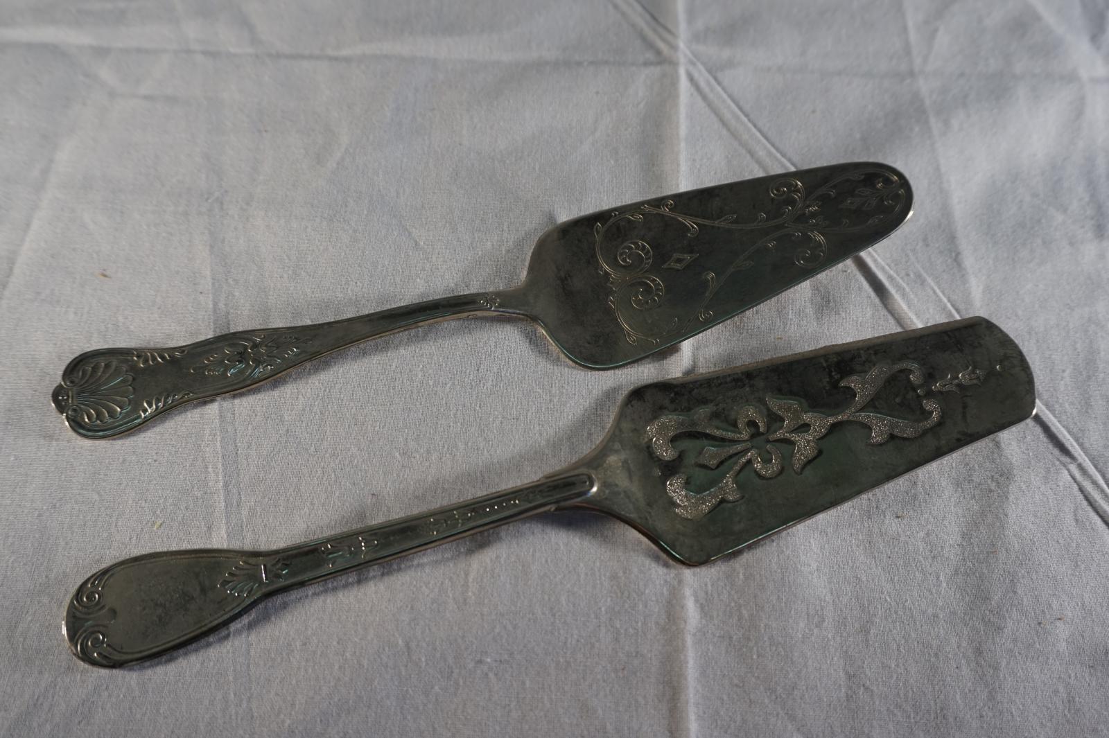 Cake Server (2x)
