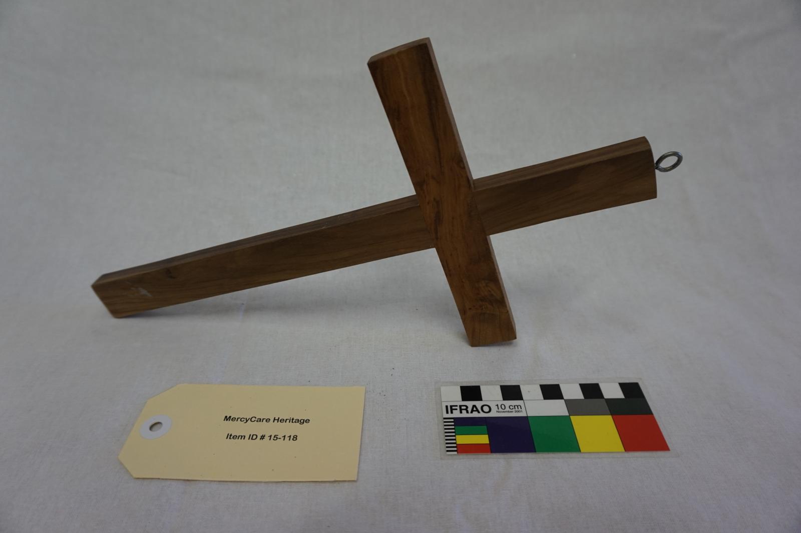 Small Wooden Cross (no markings)