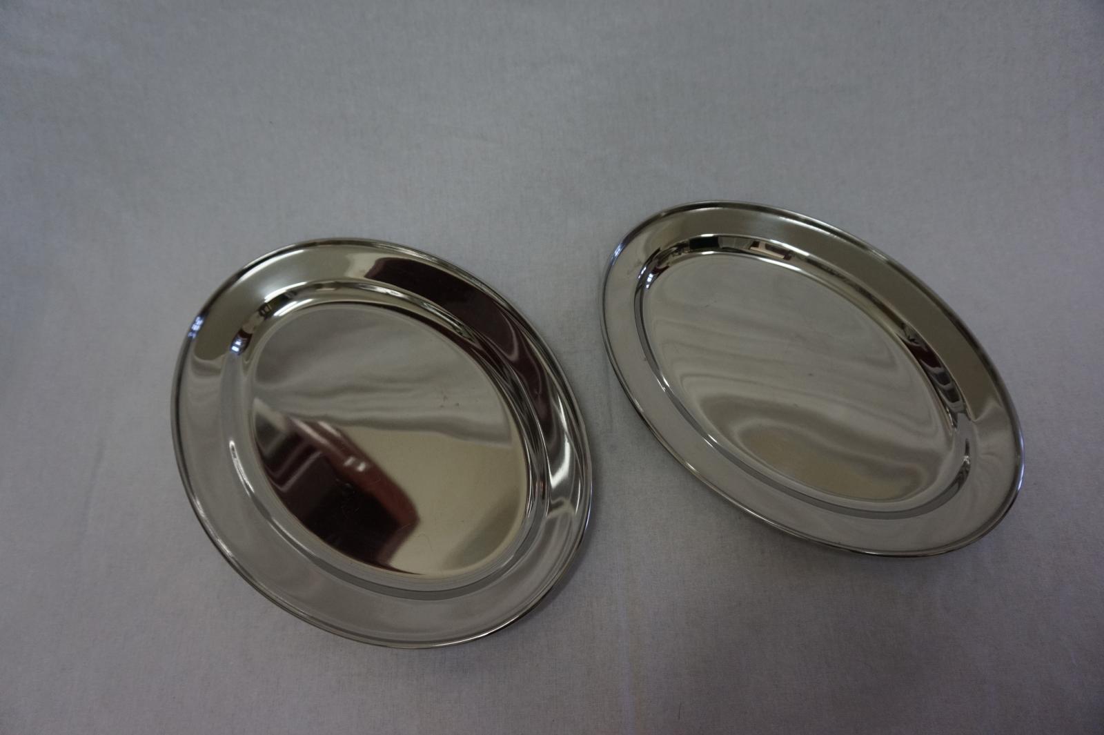 Set of 2 Metal Plates