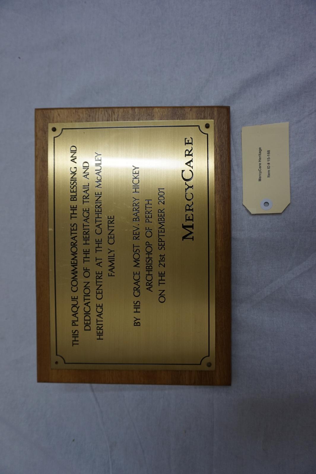 Plaque - Heritage Trail 2001