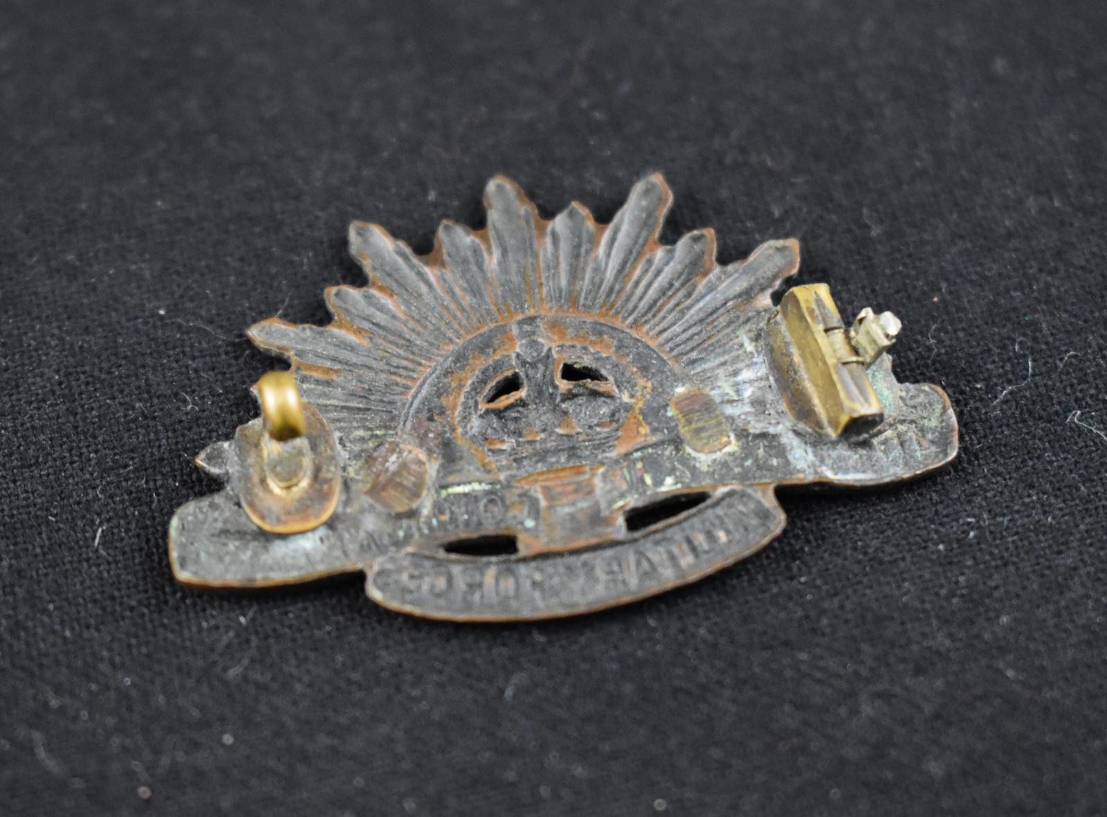 WW1 Rising Sun Collar Badge Brooch (rear view)