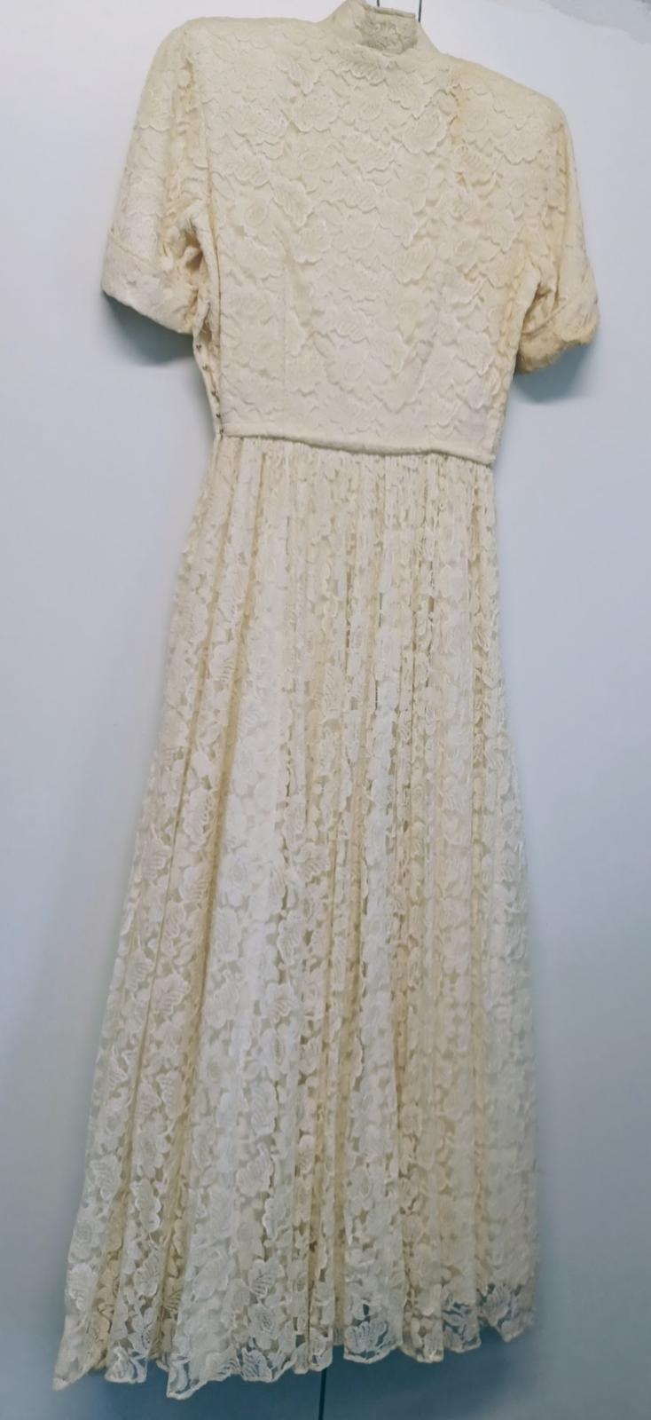 Back of dress