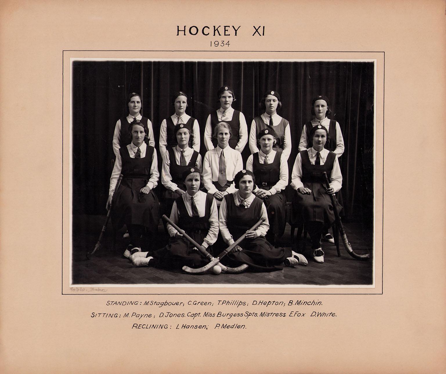 Girls Hockey Team 1934