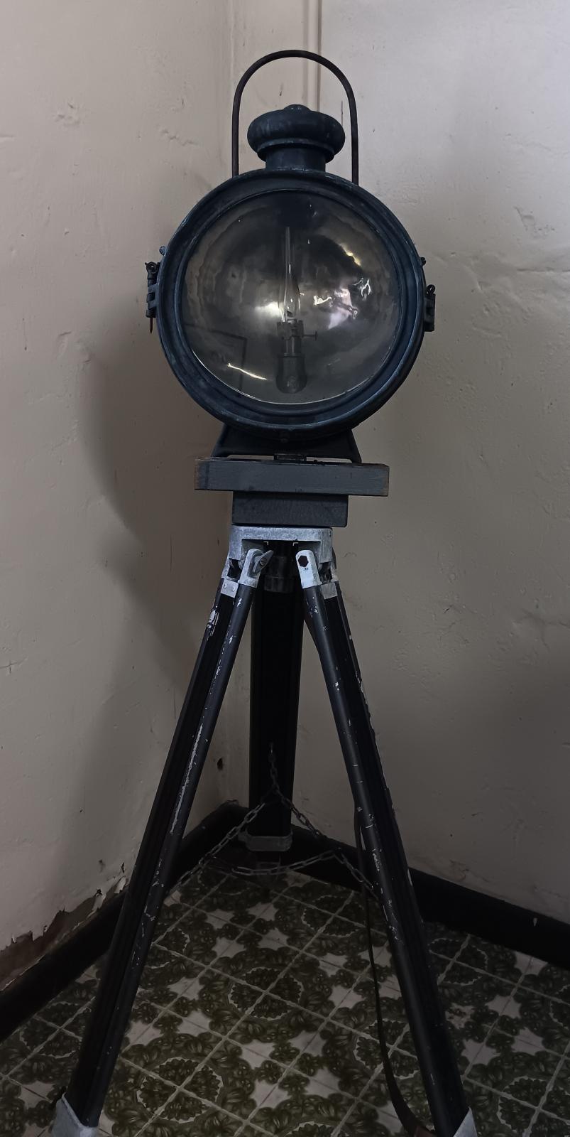 Steam Locomotive Lamp on Tripod