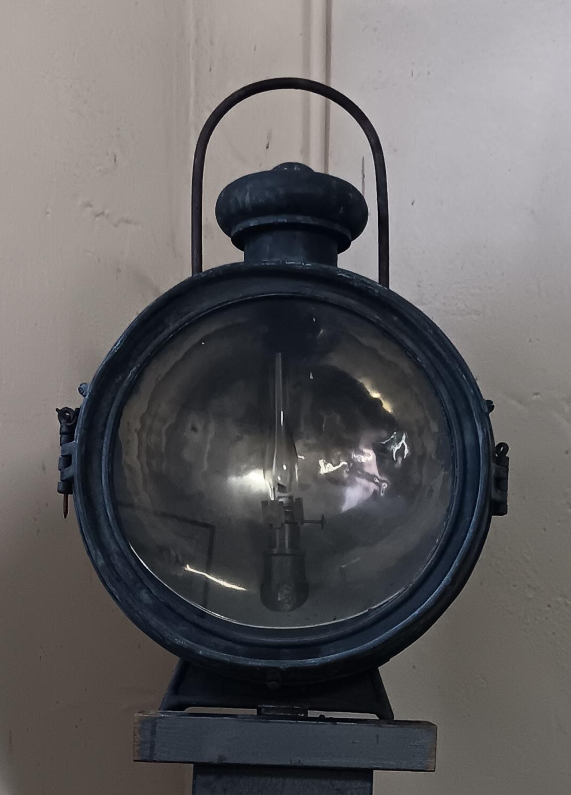 Steam Locomotive Lamp