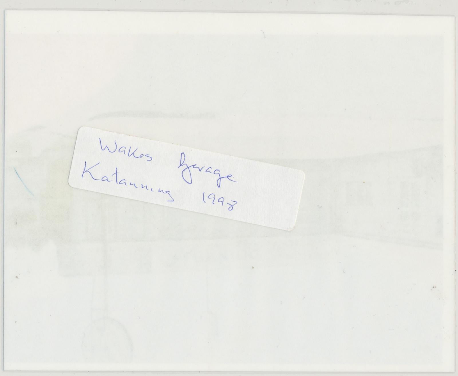 Back of photograph of Wakes Garage