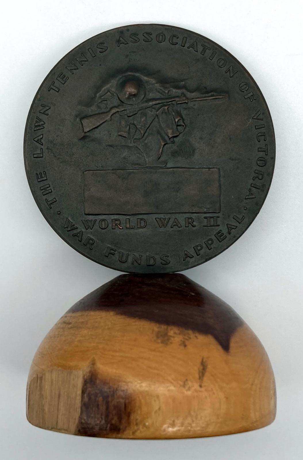 Victorian Golf Association War Medallion from side