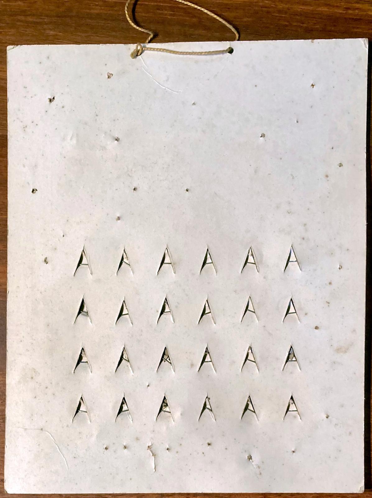Reverse of Commonwealth Button Fund display card