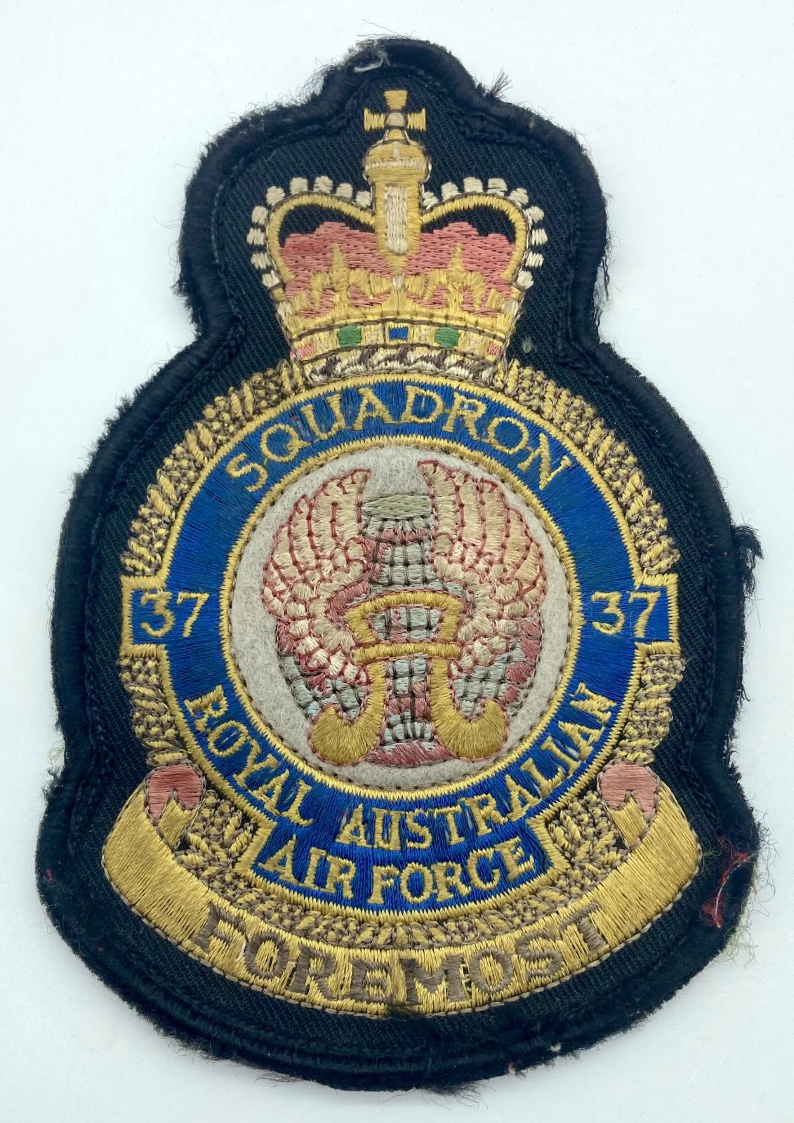 37 Squadron R.A.A.F. cloth insignia