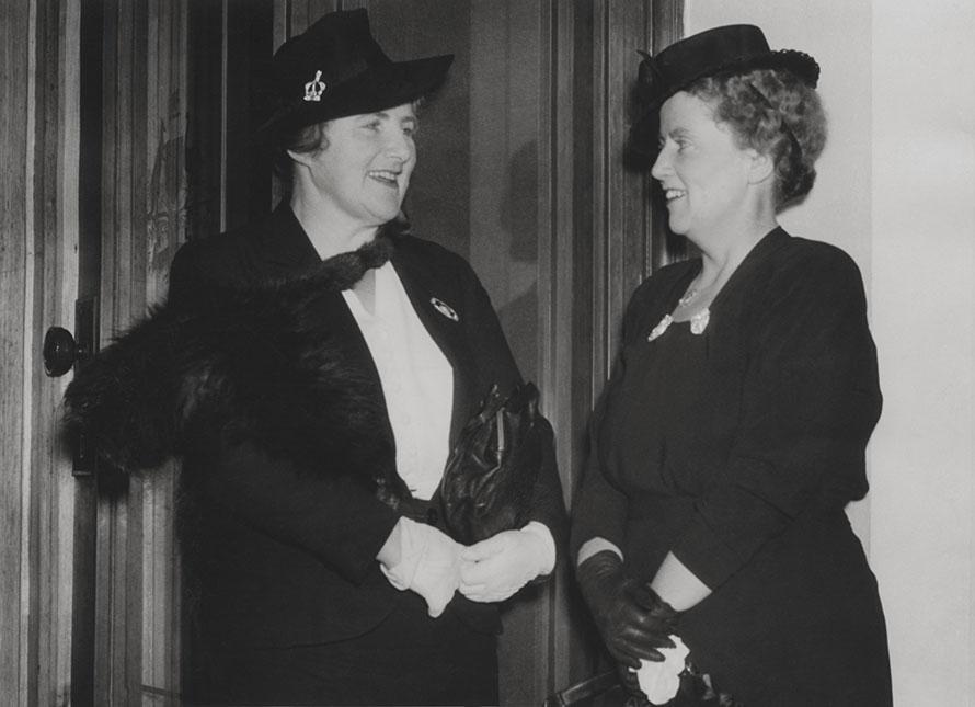Dorothy Tangney And Enid Lyons