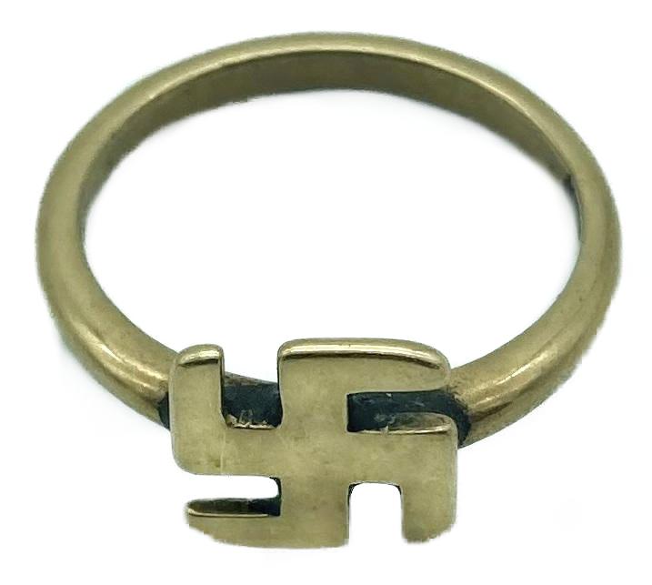 WWI era gold ring featuring good luck symbol