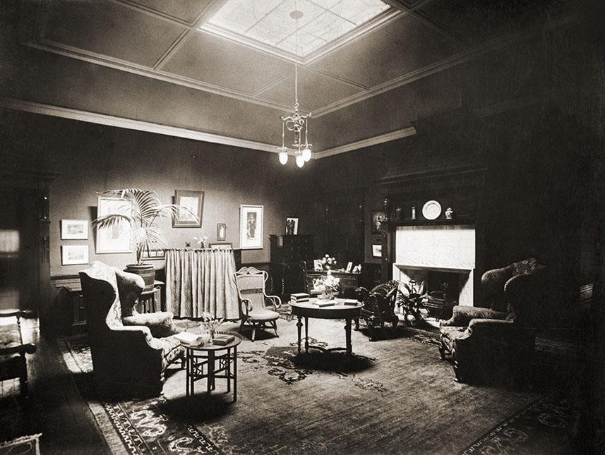 Knutsford Living Room