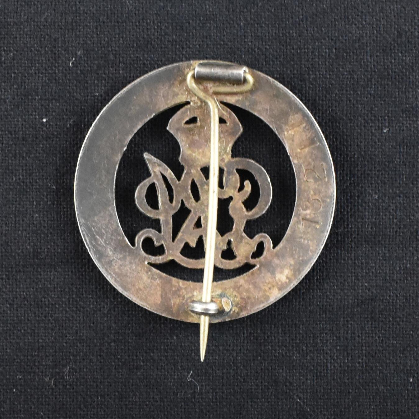 Reverse side of First World War Silver War Badge