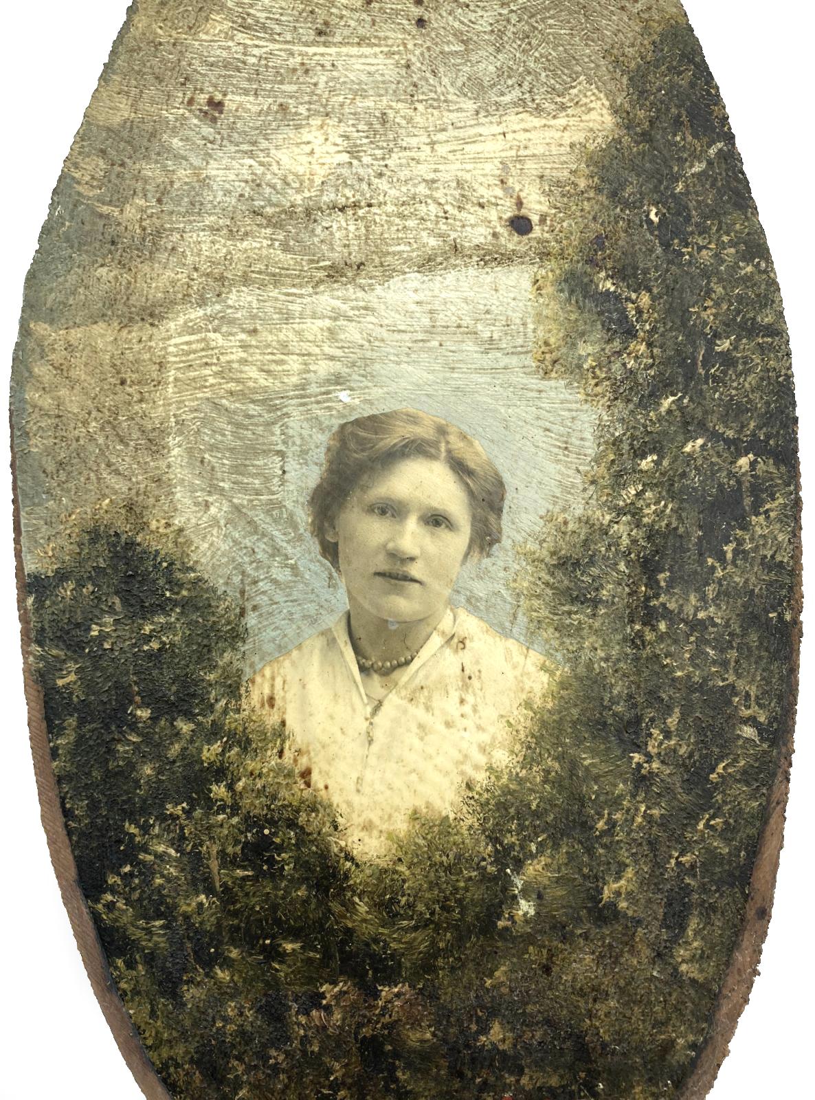 Close-up of WWI era photo découpage hand painted plaque by Mon. Clady - 1