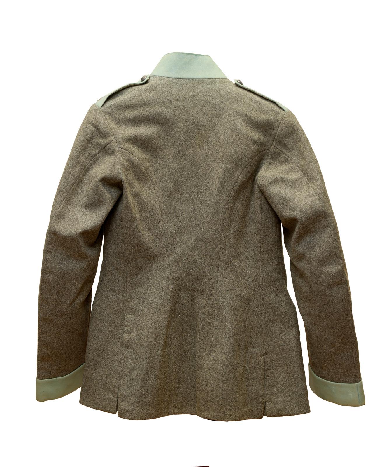 Tunic 2