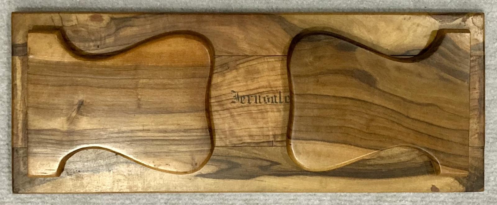 View from above with book ends down